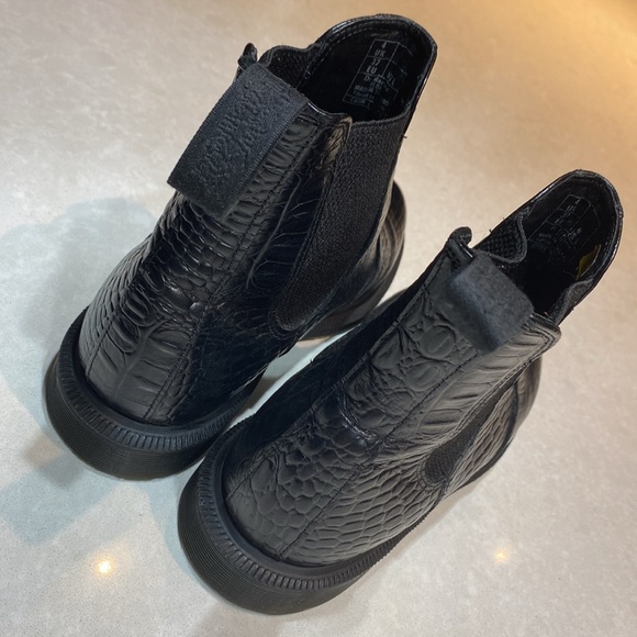 Dr. Martens women’s  Flora Croc Chelsea Boot Size 6 black ⭐️⭐️⭐️ - Picture 17 of 17